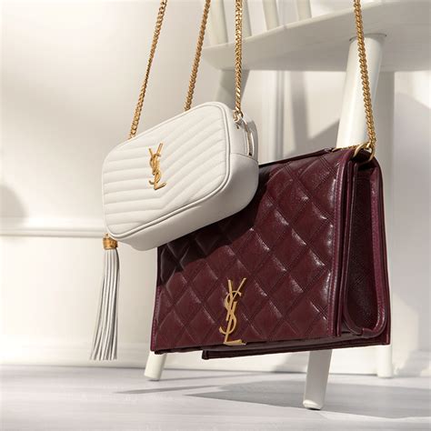 ysl geldtasche rotwein|Saint Laurent Taschen, Schuhe, Schmuck, Portemonnaies.